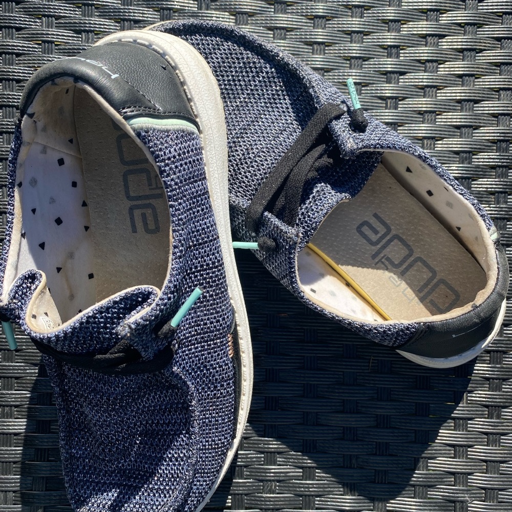 Womens hey dude size 7